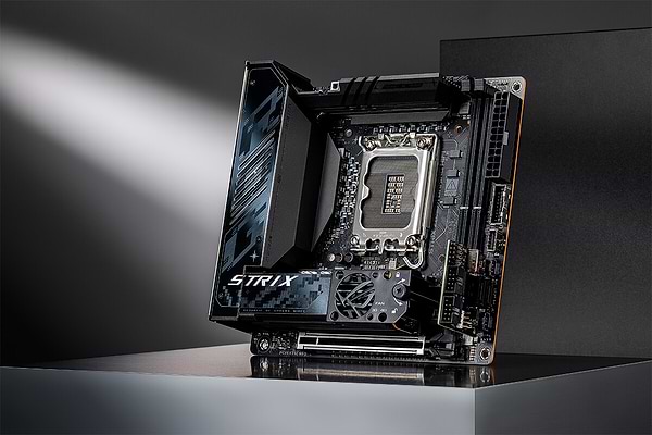 Фото - Материнська плата Asus ROG STRIX Z890-I GAMING WIFI