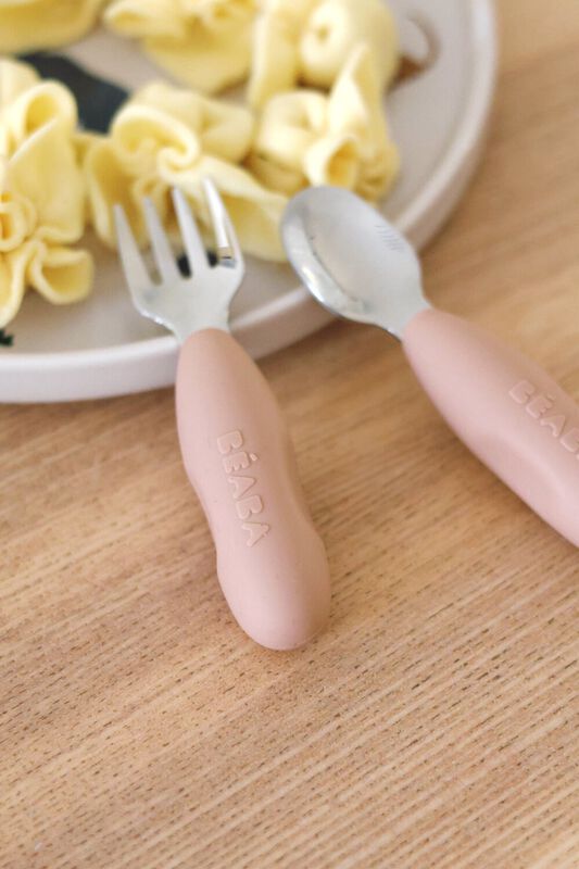 Фото - Набор столовых приборов Beaba 10+ розовый (913596)