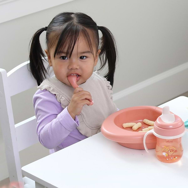 Фото - Тарілка для малюка Chicco від 6 місяців дівчинка (16000.15)