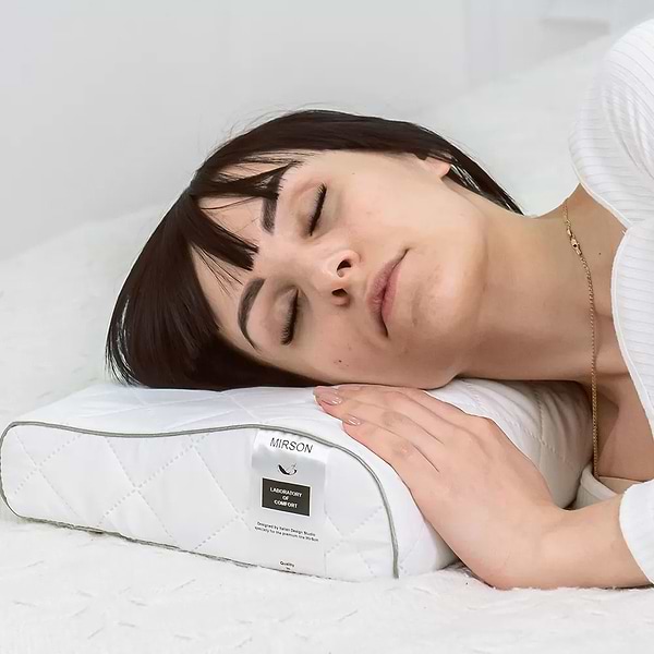 Фото - Подушка ортопедична MirSon №6125 Steep Line Silver Kiddy 50х29х5/8 (2200003262797)