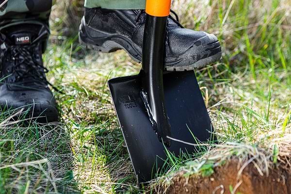 Фото - Лопата Neo Tools 125 см (95-007)
