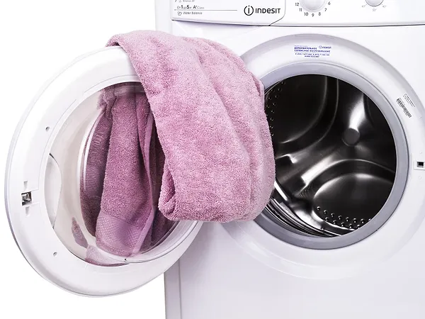 Фото - Стиральная машина Indesit IWSB 51051 UA