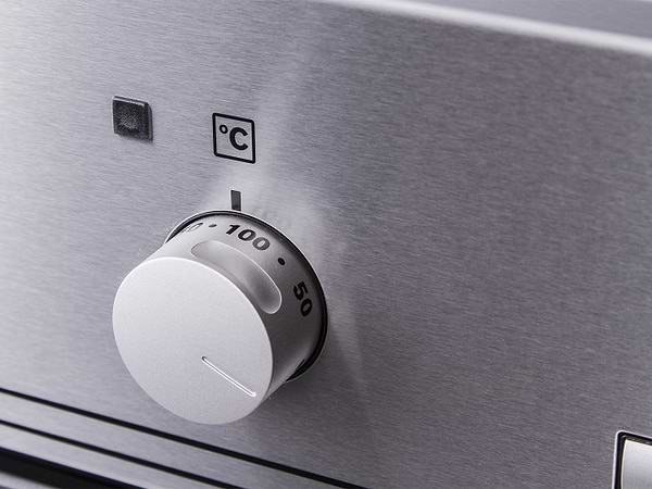 Фото - Духовой шкаф электрический стандарт Electrolux EZB53410AX