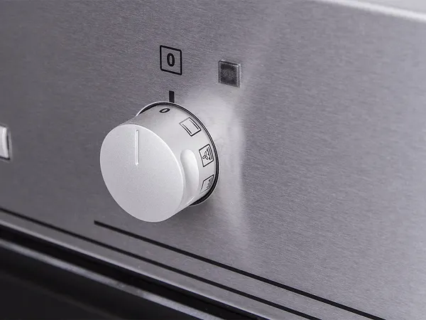 Фото - Духовой шкаф электрический стандарт Electrolux EZB53410AX