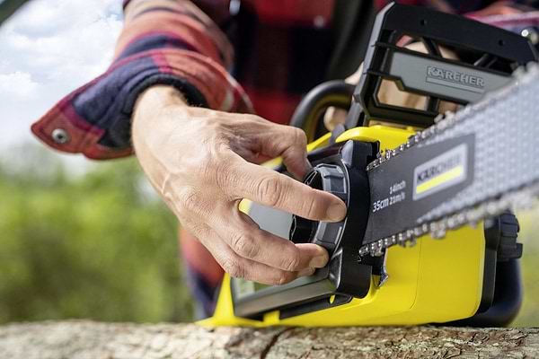 Фото - Цепная пила Karcher CNS 18-30  (9.611-915.0)