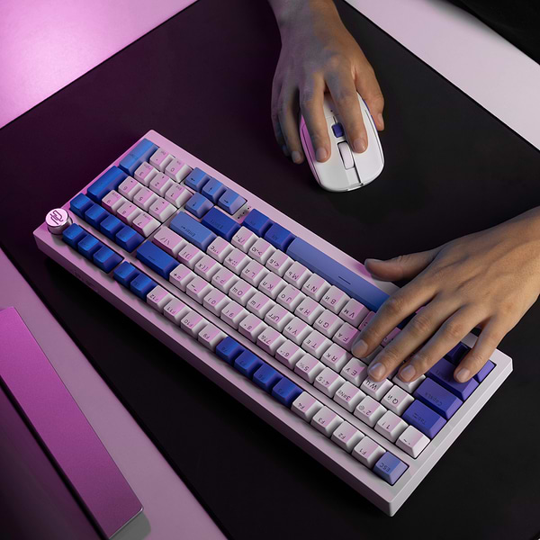 Фото - Клавіатура бездротова ігрова Proove Gaming Slicker Special Edition (Ukraine Layout) white/purple (WKSLSE022416)