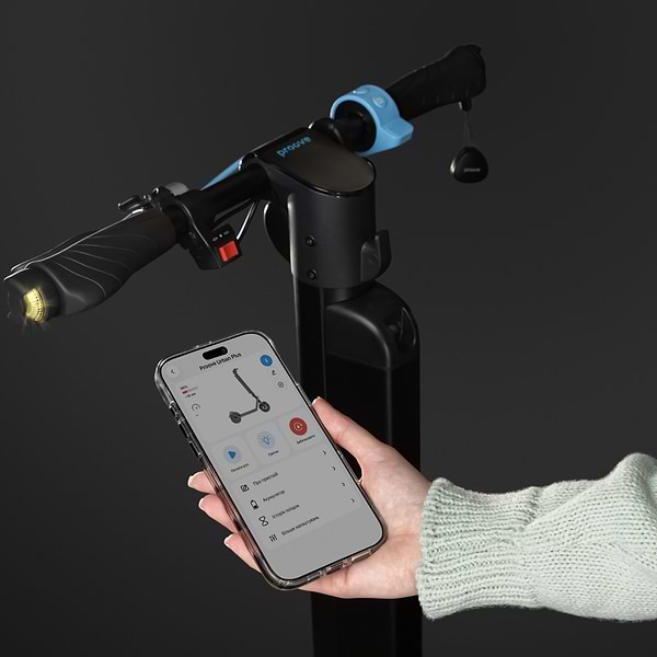 Фото - Электросамокат Proove Model Urban Plus App 450W Black/Blue (URBP45035403)