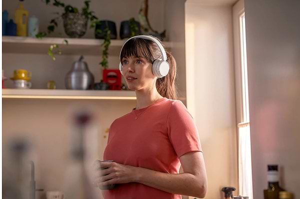 Фото - Навушники накладні бездротові Philips TAH4209WT/00