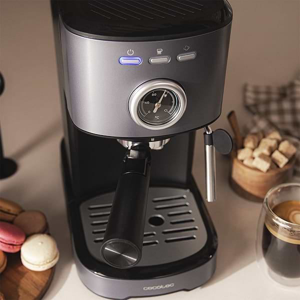 Фото - Уценка - Кофеварка рожковая Cecotec Power Espresso 20 Pecan Steel (CCTC-00275)