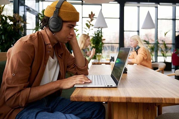 Фото - Навушники накладні бездротові JBL JBLT770NCBLK