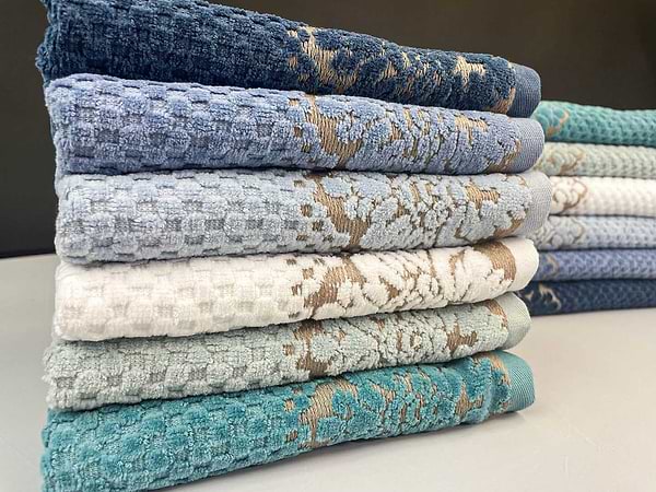 Фото - Полотенце банное GM Textile Дамаск мятное махровое велюр 70х140