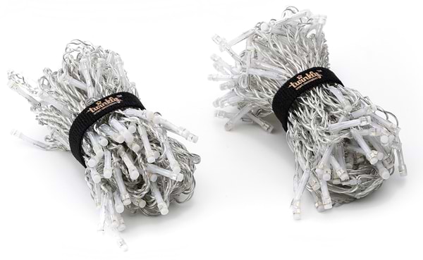 Фото - Гірлянда-штора Twinkly Smart LED Icicle RGB 190, BT+WiFi, Gen II, IP44, прозорий (TWI190STP-TEU)