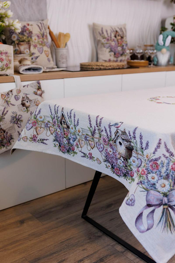 Фото - Скатерть прямоугольная Прованс Лавандовый садик 135х180 см (044170)