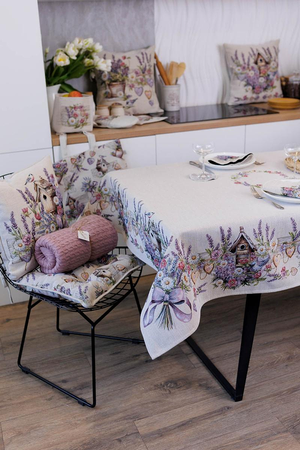Фото - Скатерть прямоугольная Прованс Лавандовый садик 135х180 см (044170)