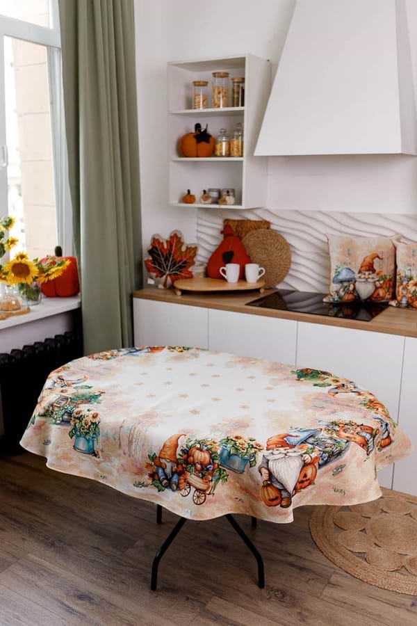 Фото - Скатертина овальна Прованс Гарбузові гноми 135х180 см (036337)