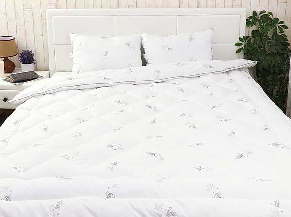 Фото - Набір ковдра полуторна + подушка Руно 140х205 + 50х70 см зі штучного лебединого пуху (924.52ЛПКУ)