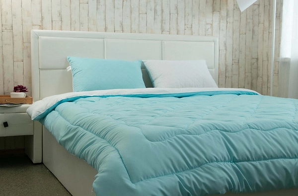 Фото - Одеяло демисезонное двуспальное евро Руно 200х220 (К_322.52СЛ200_Голубой)