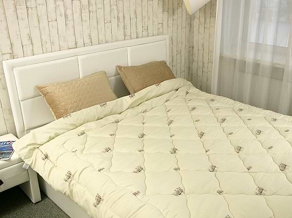 Фото - Ковдра всесезонна полуторна Руно 155х210 см вовняна Comfort+ Sheep (317.52ПШК+У_Sheep)