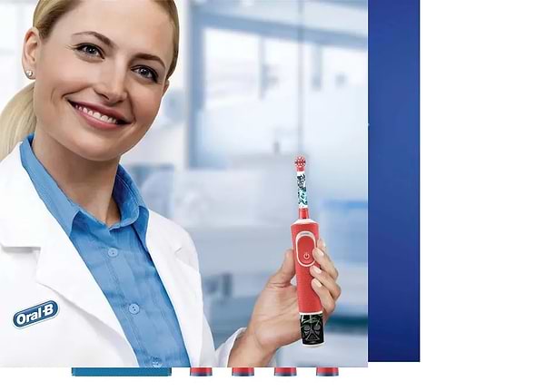 Фото - Насадка для зубної щітки Braun Oral-B Star Wars EB10S 4 шт.