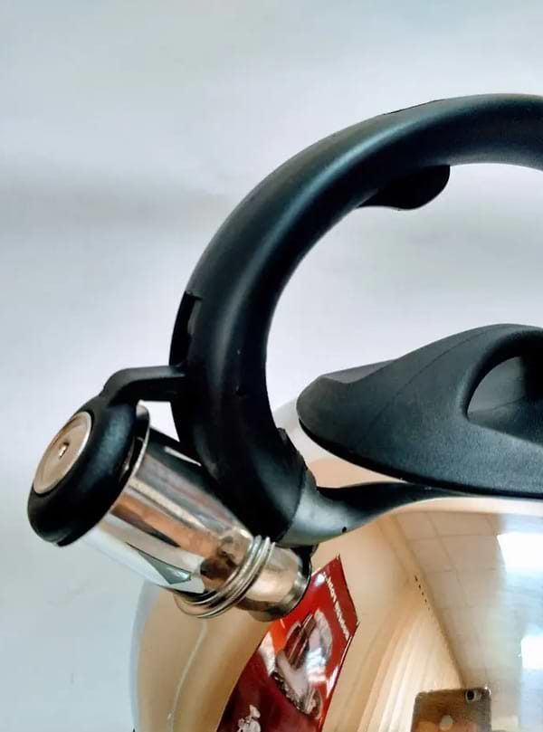 Фото - Чайник металлический Krauff 26-242-025 3 л