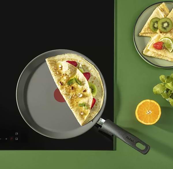 Фото - Сковорода для млинців Tefal C4283873 Renewal 25 см