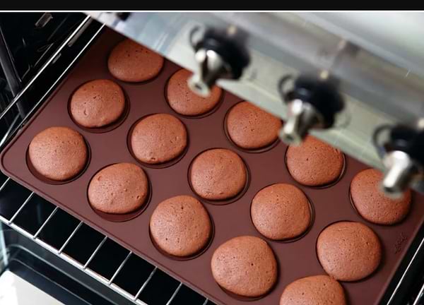 Фото - Килимок для випічки Lekue "Макаруни" 2 пр. Baking Mats 2 пр. (880384)