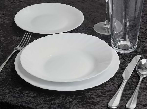 Фото - Тарілка супова Bormioli Rocco Prima 23 см (403885FN9321990)