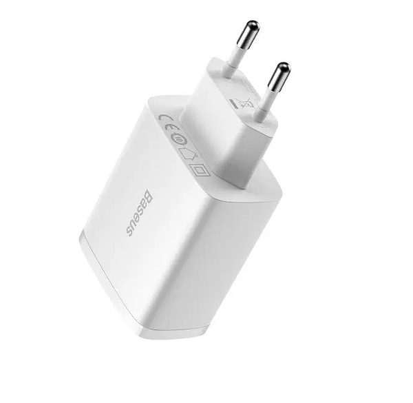 Фото - Мережевий зарядний пристрій Baseus 3xUSB 17W USB-A (CCXJ020102)