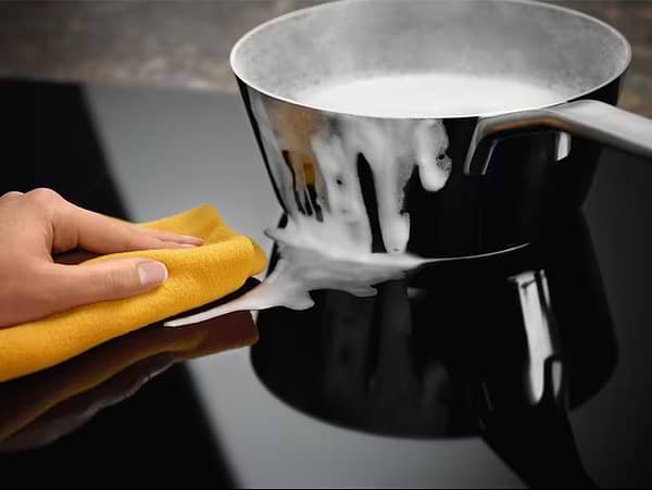 Фото - Варильна поверхня електрична Electrolux EIV644