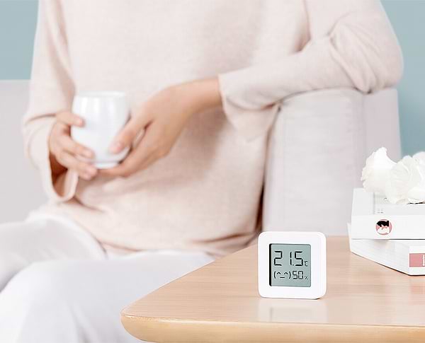 Фото - Беспроводной датчик температуры и влажности воздуха Xiaomi MiJia Temperature & Humidity Electronic Monitor 2 (NUN4126GL)