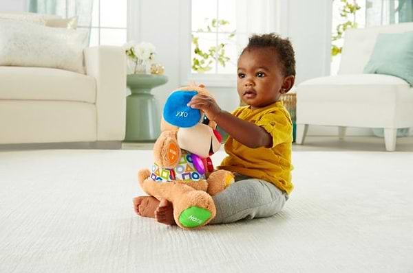 Фото - Интерактивное животное Fisher-Price Ученый щенок с технологией Smart Stages обновл. (рус.) (FPN77)