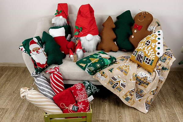 Фото - Подушка декоративная Прованс Имбирный домик 40х35 см (038426)