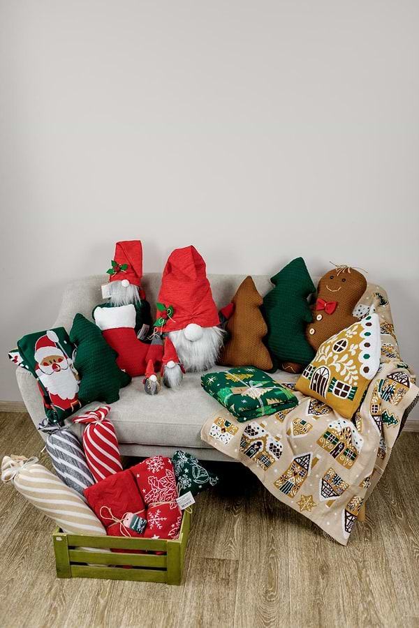 Фото - Подушка декоративная Прованс Имбирный домик 40х35 см (038426)