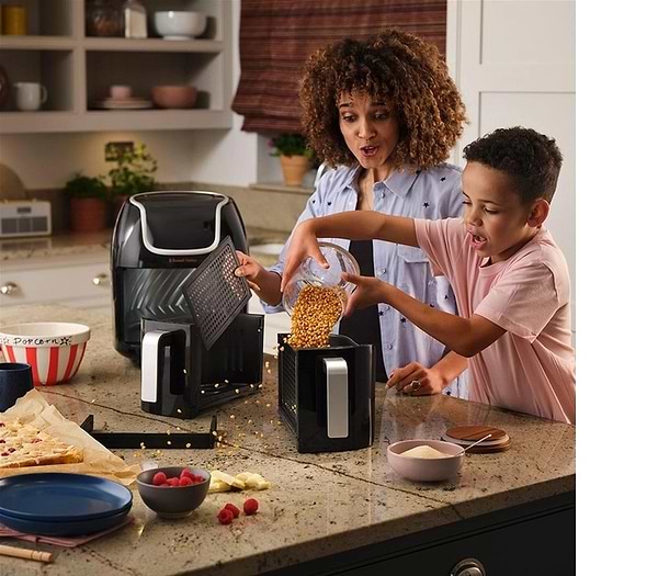 Фото - Мультипечь Russell Hobbs на 2 чаши Satisfry Snappi (27290-56)