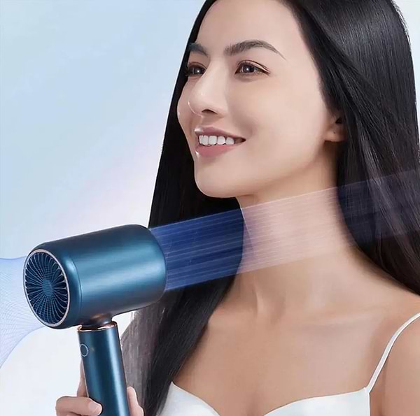 Фото - Фен Xiaomi ShowSee Hair dryer (SHWS-VC200-B-EU)