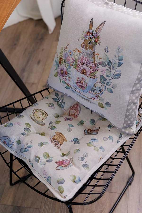 Фото - Наволочка Прованс гобеленовая Очарование зайчиха 45х45см (044276)