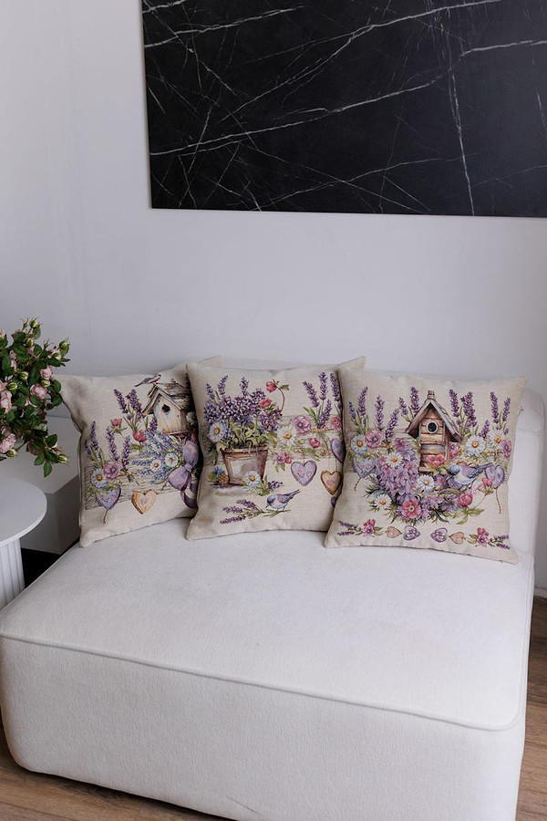 Фото - Подушка декоративна Прованс гобеленова Лавандовий садок пташка біля шпаківні 45х45 см (044312)