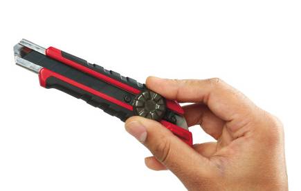 Фото - Нож строительный Milwaukee Heavy Duty 18 мм (48221961)