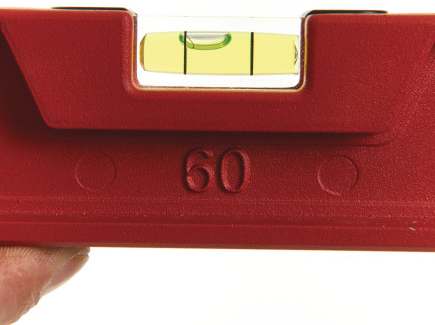 Фото - Рівень Milwaukee REDCAST 60 см (4932459098)