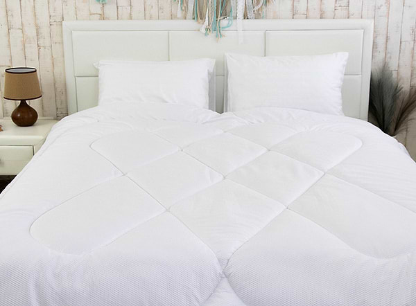 Фото - Одеяло всесезонное полуторное Руно 140х205 силиконовая белая (321.52СЛБ_Белый_1)