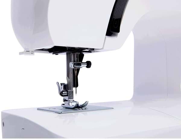 Фото - Швейна машина MINERVA MAX30