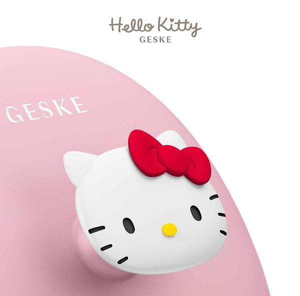 Фото - Щітка для чищення обличчя GESKE Facial Brush З в 1 by Hello Kitty рожевий з тримачем (HK000052PI01)
