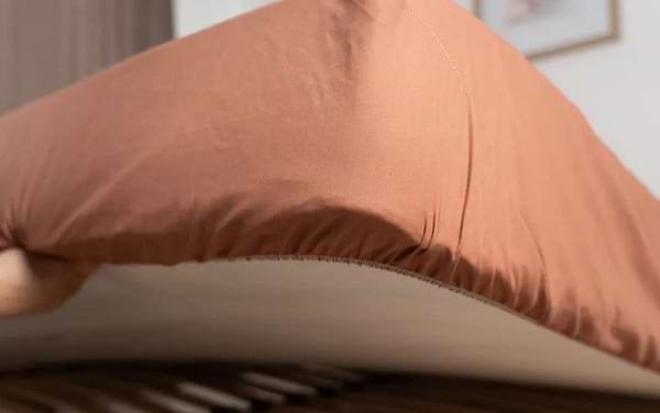 Фото - Простынь односпальная ТЕП ВДОХНОВЕНИЕ с резинкой 90х200 см Карамельный (2-04020_26825)