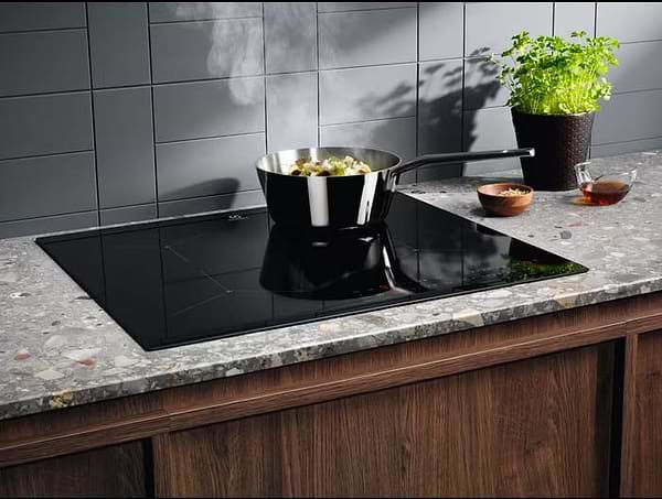Фото - Варильна поверхня електрична Electrolux EIS62443