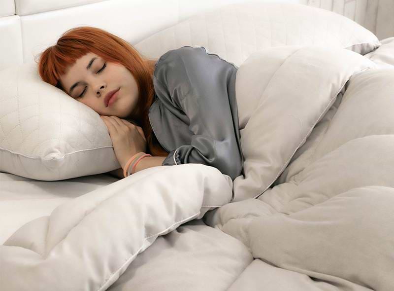 Фото - Одеяло всесезонное двуспальное евро Руно 200х220 велюровая силиконовая (322.55_Soft Pearl)