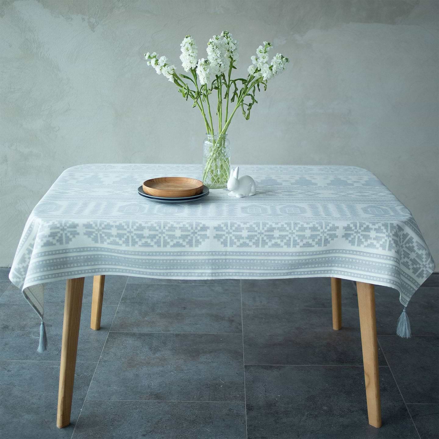 Скатертина прямокутна Едельвіка Соломаха сіра 140x164 см (62-25/00)