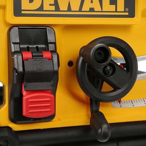 Фото - Пила дисковая DeWALT 2000 Вт (DWE7492)