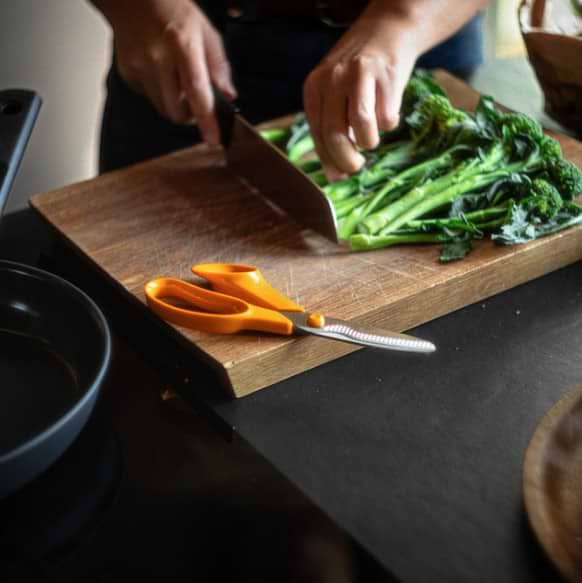 Фото - Ножницы кухонные Fiskars Classic 18 см (1075051)