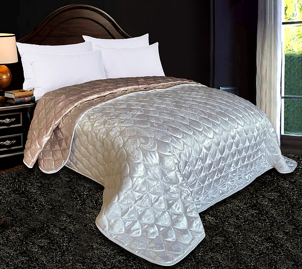 Фото - Покрывало двуспальное Zastelli жаккардовое Жемчужина JQ15/JQ10 двустороннее стеганное 240х260 см Розовый/Белый (20702)