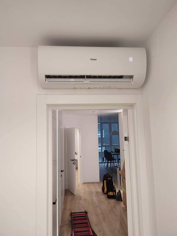 Фото - Кондиціонер спліт Haier AS70PR/1U68WEGFRA-5